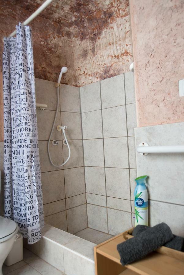 Ali'S Underground Studio Coober Pedy Bagian luar foto